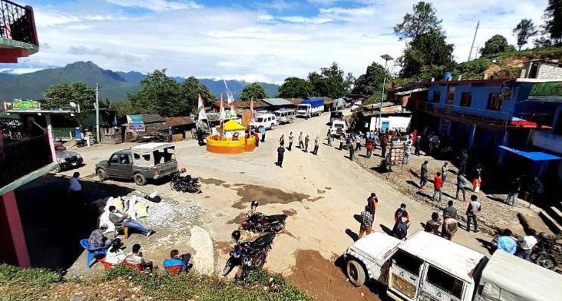 बैतडीको सतबाँझ  बजारमा सिसी क्यामेरा जडान हुने