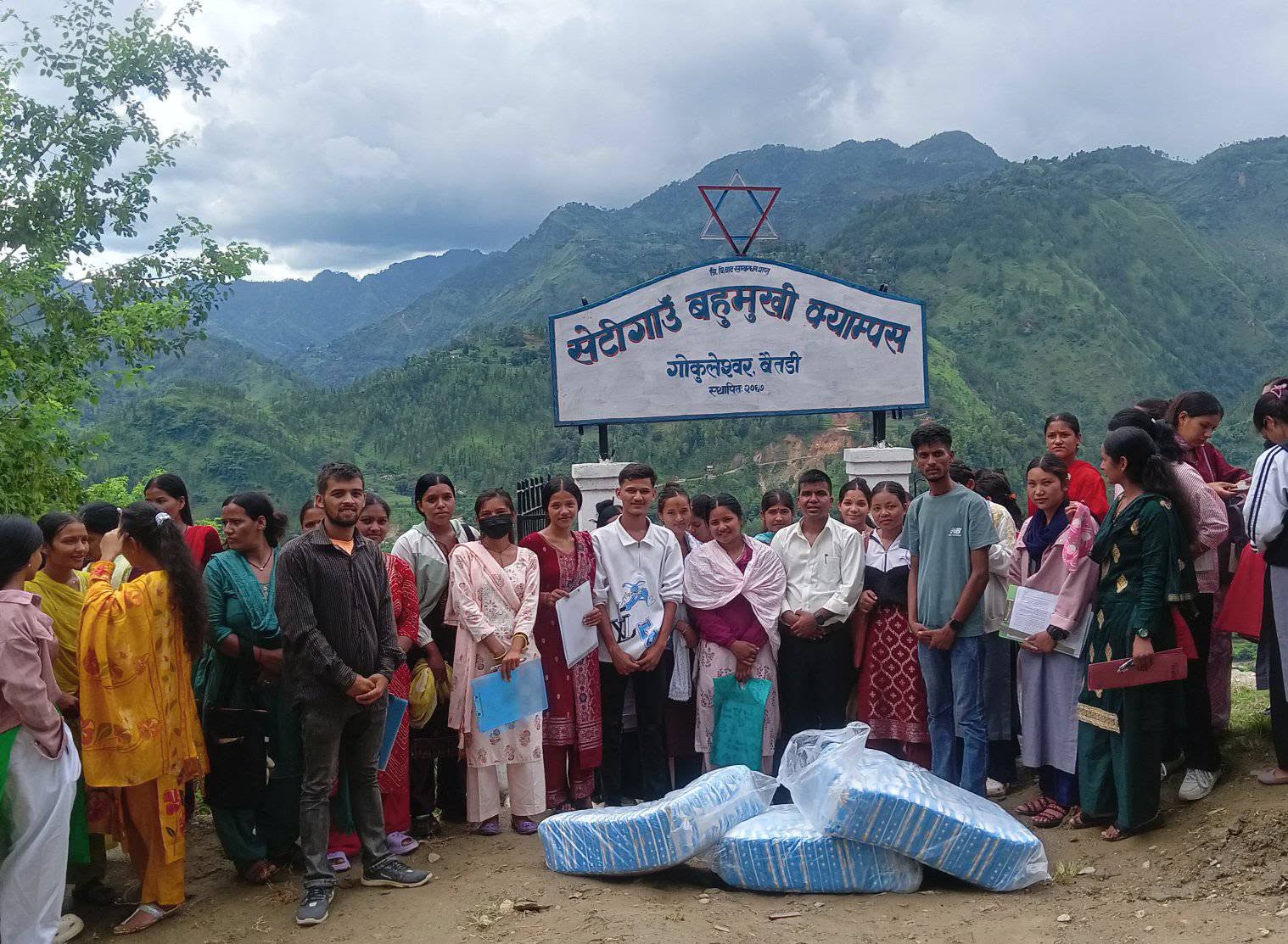 सेटीगाउँ क्याम्पसको स्ववियुले गर्यो सेनेटरी प्याड वितरण 